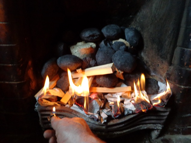How to light a smokeless fuel fire Swept Away Chimney Sweep